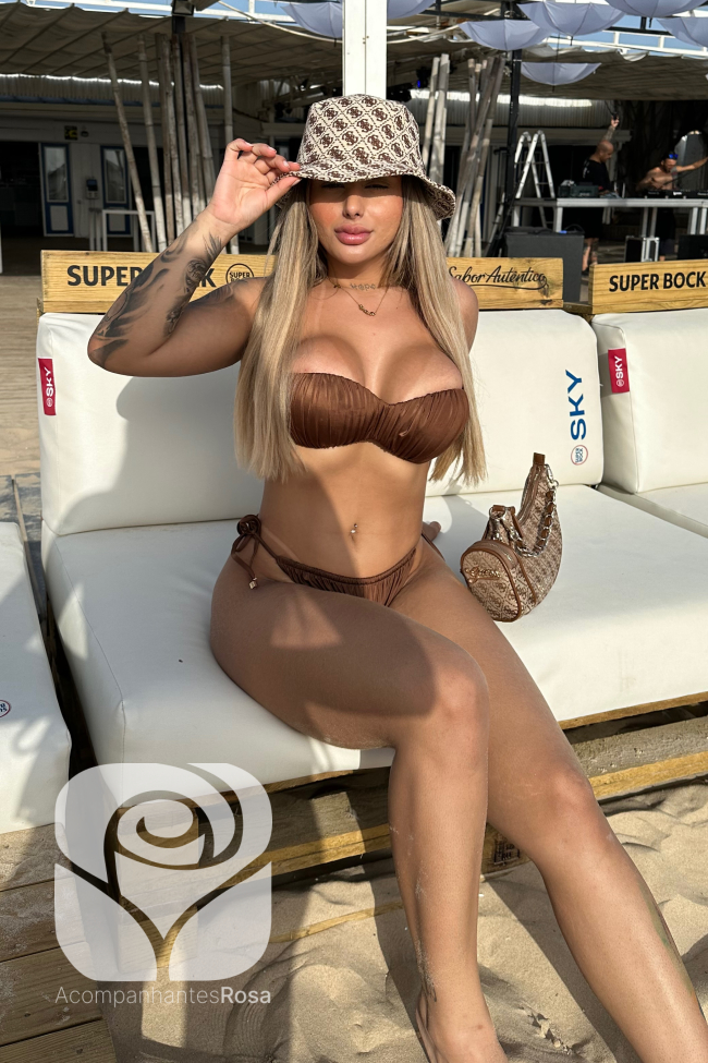 Acompanhantes Porto. Acompanhantes de Luxo Porto. Foto da Acompanhante de Luxo Júlia Lima 937909817. Atualmente disponível Porto | Picture Verified Escort