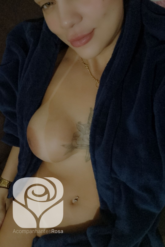 Acompanhantes Leiria. Acompanhantes de Luxo Leiria. Foto da Acompanhante de Luxo Quitéria Ximenes 933638828. Atualmente disponível Leiria | Picture Verified Escort